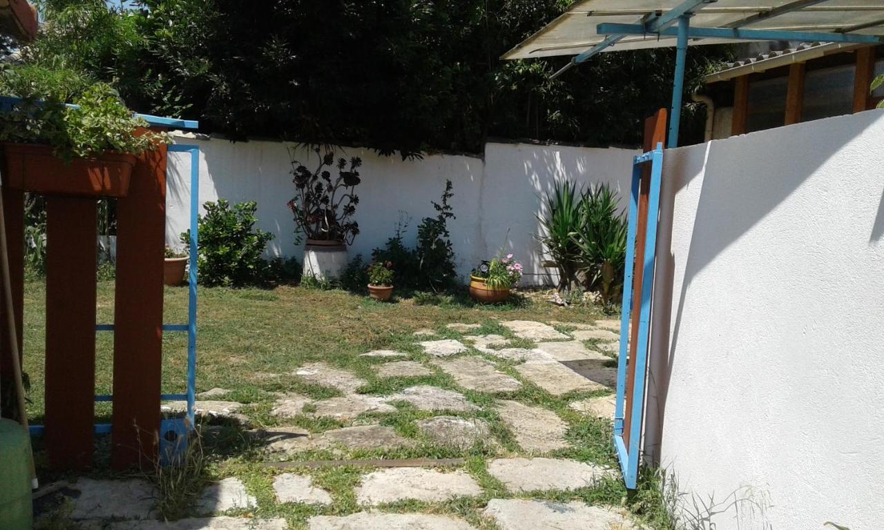Apartamento Les Tournesols Lunel-Viel Exterior foto